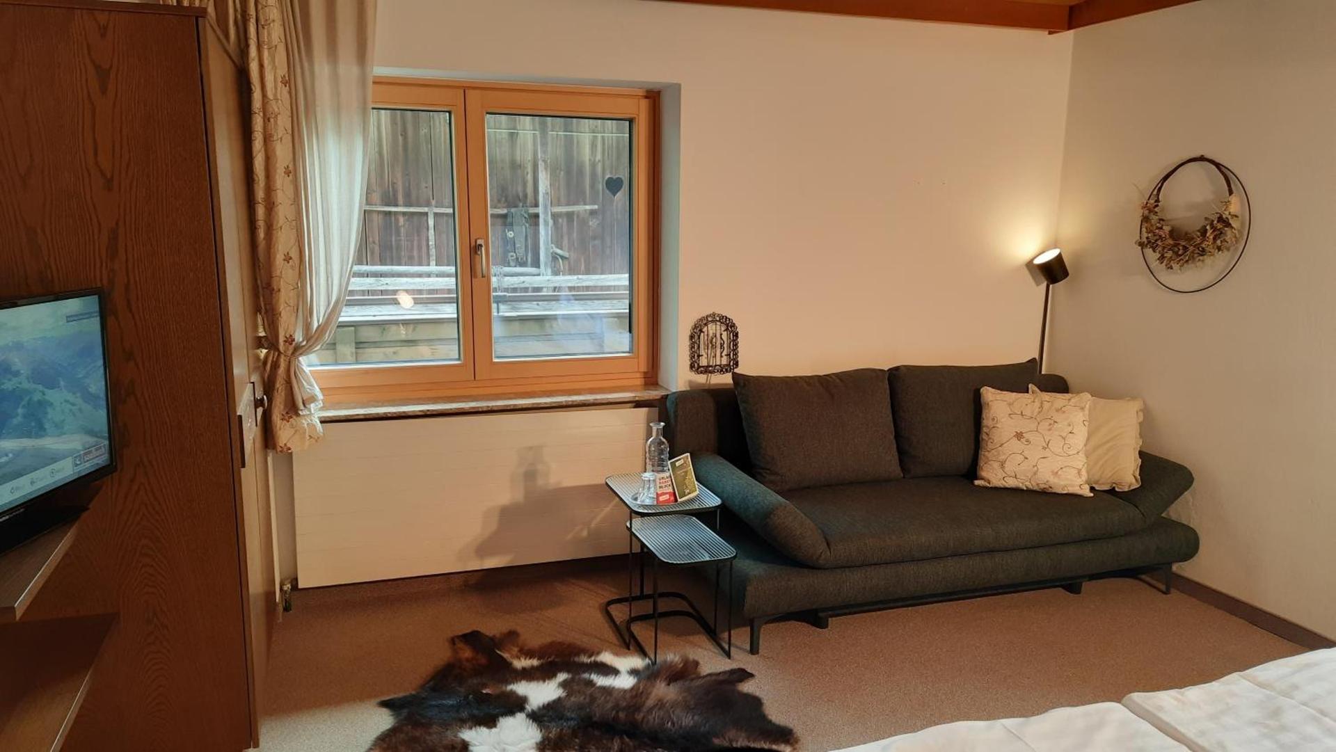 livingArea