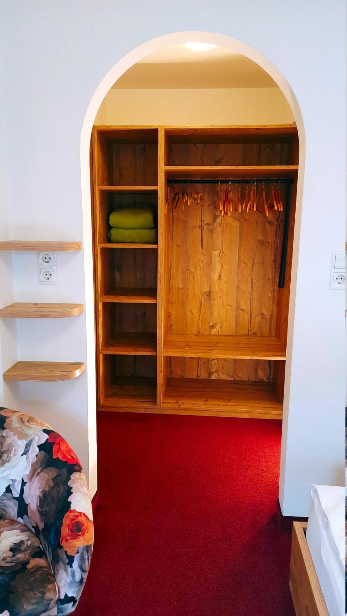 Doppelzimmer mit Balkon - 4